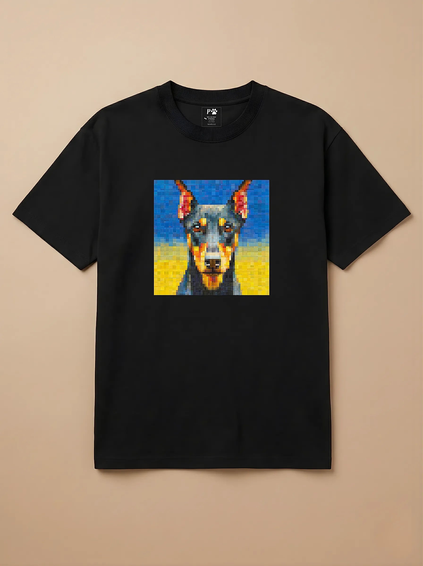 Camisa Pixel Art Dobermann